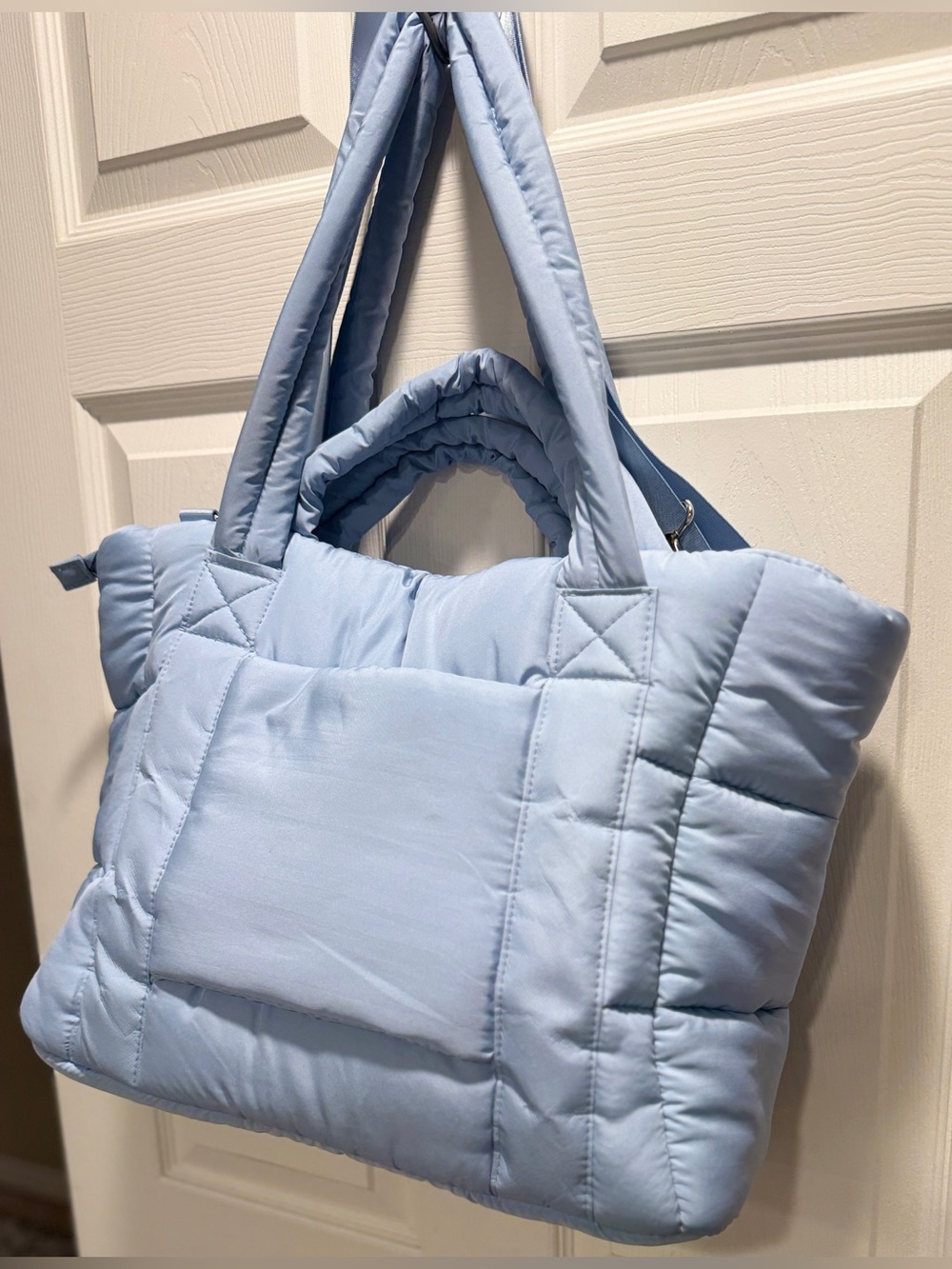 WILO The Label Light Blue Quilted Puffer Tote Bag Large Travel Gym Shoulder Bag - Picture 8 of 14